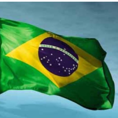 Mas se ergues da justiça a clava forte - Verás que um filho teu não foge à luta- Nem teme, quem te adora, a própria morte - Terra adorada