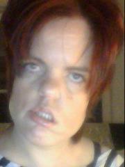 DebbyBor's profile picture. Ik ben net als kleinduimpje in de grote mensenwereld. Kort maar krachtig. Van heerlijk lui tot lekker ondernemend.