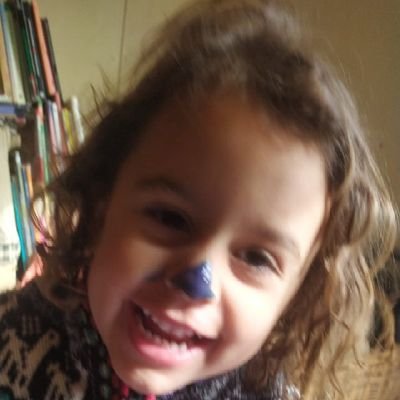 anterior cuenta @Valcamed -suspendida- MUY ANTI K Y ANTI PERONISTA. Blockeo a quien hable mal de Macri o Bulrich.