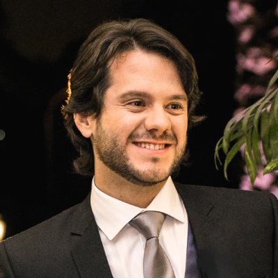 fsanromanc's profile picture. Psicoterapeuta en Lima, Perú | Acompaño en ansiedad, depresión y relaciones. Reflexiones sobre la mente. 
20 min gratuitos para conversar en el enlace de abajo.