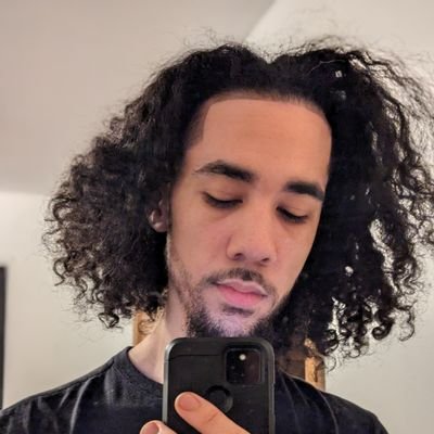 oexarB's profile picture. oops