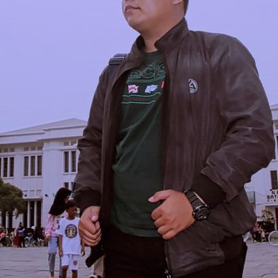 #FollowBack
Disini Tempatku menuangkan isi kepala
Berharap aku bisa kembali