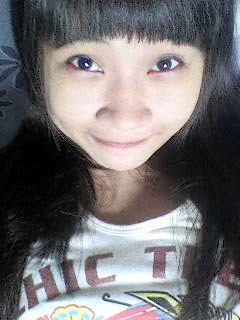 r_miniee's profile picture. ♥'GOD' MOM' DAD' FAMILY 'FRIENDS'♥  Follow juga  @r_miniee1  MENTION to FOLLBACK^^  natural, beautiful,smart and aggressive.