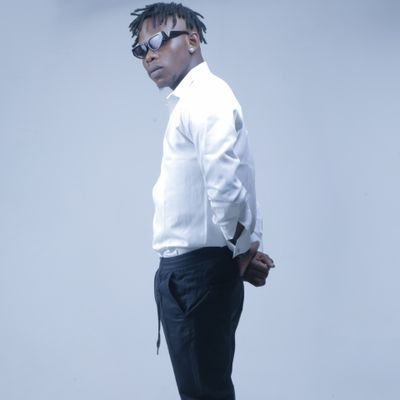 fuzeejasmine's profile picture. Artist || Songwriter || Audio, Mixing & Mastering Engineer 
#VibezNoDeyFinish 🌍 👇