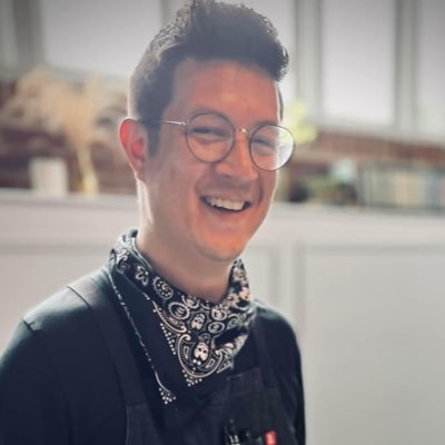 jtstreiff's profile picture. STL | Hospitality Industry 🔪 | Musician | Big Recovery Guy #ODAAT | World Traveler | Big Baseball Guy | Psalm 15 | 🎹🍴⚾️ 🇺🇸 🇵🇭 33022