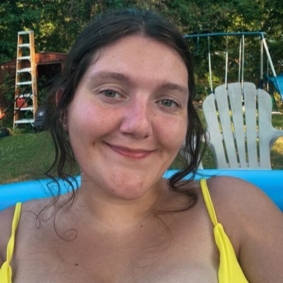 ShaylaMcClure98's profile picture. 26🎈