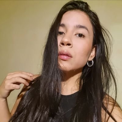 AnahMendez04's profile picture. Música, alegría de mi alma. ♡
1264.