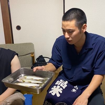 京都⇒東京
やる気があって前向きです。料理を炭火焼きとラオス料理と和食の3つの軸から深めていきたいと考えています。
noteも書きます。トレランもします。
飲食店が大好き。