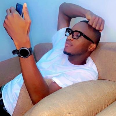 Hey_D_cent's profile picture. .Live  .Laugh  .Love