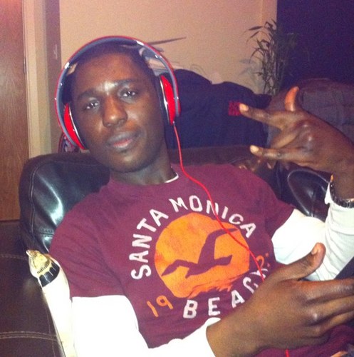 Fofo30's profile picture. 