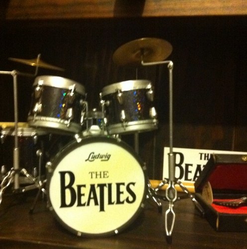 ajoll_22's profile picture. 