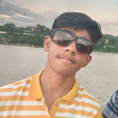 oye_dhanesh's profile picture. 
