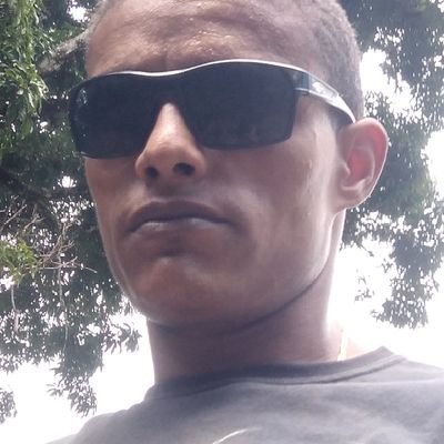 santana_ue12414's profile picture. 