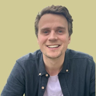 itslucasla's profile picture. Empowering leaders to harness Emotional Intelligence and AI, unlocking their full potential to lead in the new era I 9 years Amazon I 2 x founder