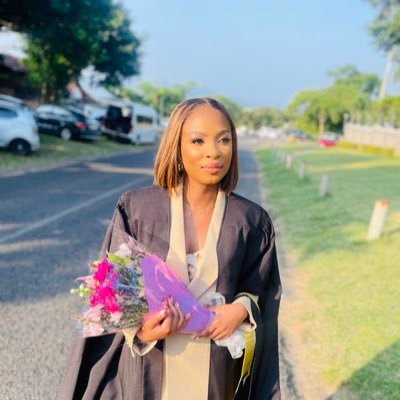 nosi_phow's profile picture. 🦋 || 3X🎓♻️🍂|| outdoor enthusiast 🌾🐾