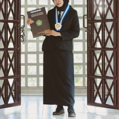 rzkymh's profile picture. ‏‏آمَنْـتُ بِاللَّهِ وَرُسُـلِهِ