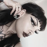 mad (@mushroomxbabex) 's Twitter Profile