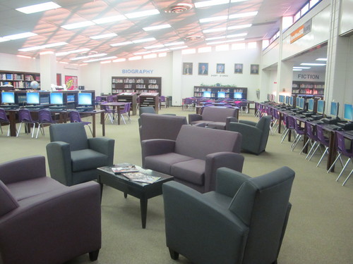 This is the official Twitter site for the Southern High School Library Media Center.