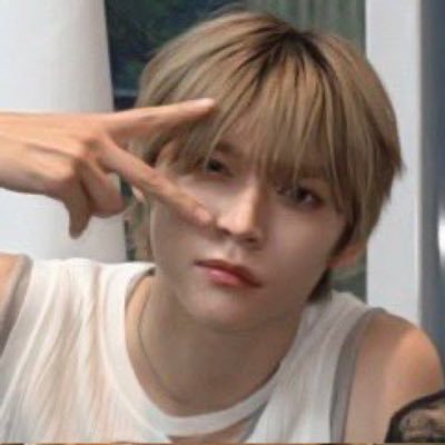 fyijoueunseokx's profile picture. ˳⠀ᱸ⠀₊𓏼̵͙ˑ̵̳╸˳ ˚ @̷╸성찬 🖤 ˚ ˳╺ˑ̵̳𓏼̵͙ᚐ ᱸ⠀𓈒