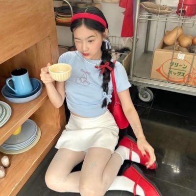 struvly's profile picture. 🩰 #stantwt #kpoptwt ⋆˚࿔𝜗𝜚˚⋆