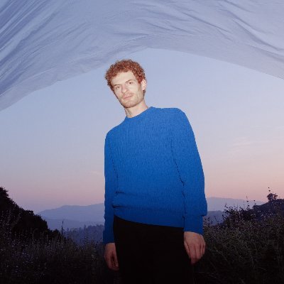 Photay is the alias of composer, drummer, DJ, producer Evan Shornstein.
Inquires ➟ photaymgmt@gmail.com Booking ➟ karl@arrivalartists.com