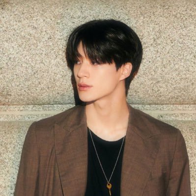 navysweaters's profile picture. #JENREN #𝐋𝐄𝐄𝐉𝐄𝐍𝐎 #𝐇𝐔𝐀𝐍𝐆𝐑𝐄𝐍𝐉𝐔𝐍 lover.