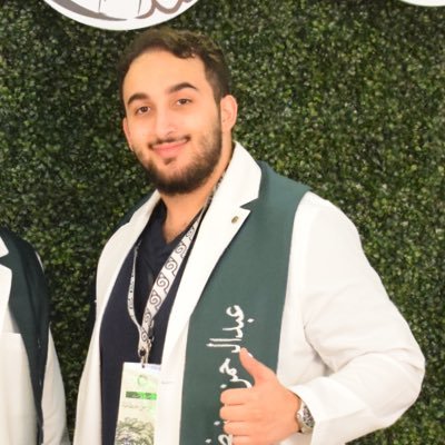 aash0_'s profile picture. Medical student at @KSAUHS_JD