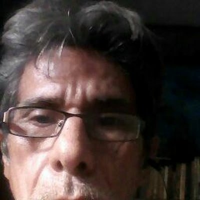 RobertoSim85320's profile picture. Lic. En Administración y Contaduría