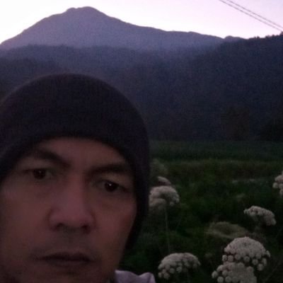 PutraGembukamir's profile picture. 