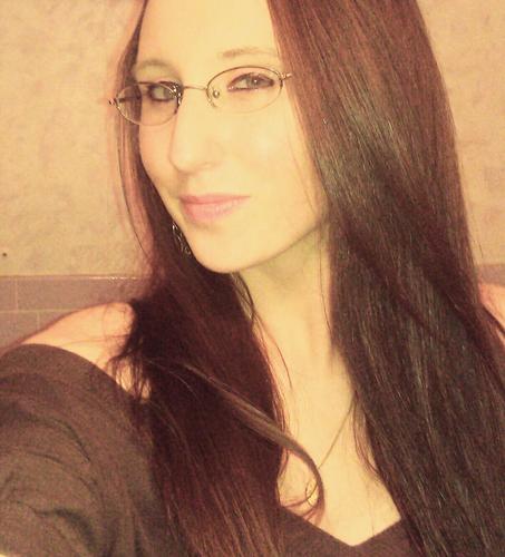 MY NAME iS NiCOLE AND I LiVE iN ROCKLAND COUNTY NEW  YORK!  I GRAD FROM NORTH ROCKLAND HIGH SCHOOL AND NOW GO TO R.C.C IF YOU WANT TO NO MORE HiT ME UP**