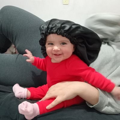 Gremista desde o nascimento💙
Insta: milenarozz
27 anos
Mãe da Júlia tia da Luna 👨👩👧👧💖
Tec. Segurança do Trabalho 👩🏻🎓