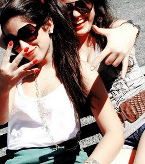 DessaRostirolla's profile picture. 