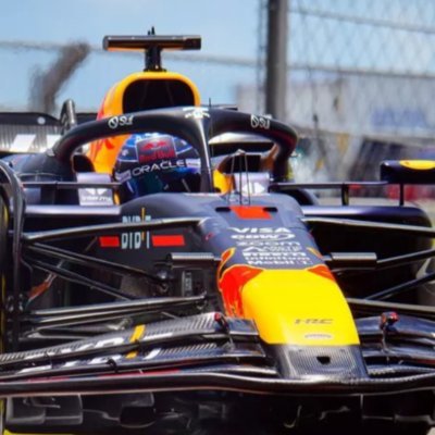 AnaRiomares's profile picture. Porteña/liberal PRO 💛 Sarmiento, Roca, Macri. Hacedores de la Argentina que soñamos MAURICIO líder futuro💞 Jorge  LANATA🖤 te extraño sin vos nada es igual