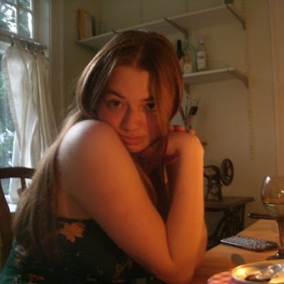 kgrace_s's profile picture. FALLINGWATER