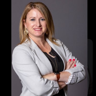 Associate Director - Retail @NTX_Market | #NTXbEASTs | #WinasOne #OneNTX | SUMMIT STAR MDP🏆 | 🌐 All opinions are my own #ATTEmployee #LifeatATT 🦅