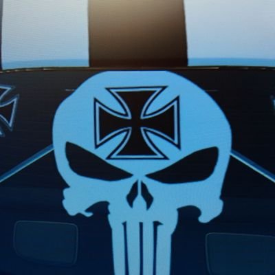ChaseShannon5's profile picture. youtube creator and art student artist and scale model builder and pro hardcore gamer and horror movie fanatic and social media personality the outlaws rule.