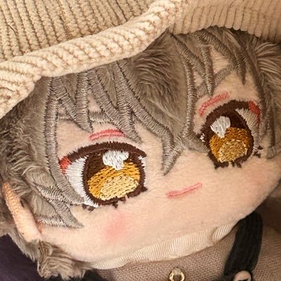 1chihilo1's profile picture. お取引垢兼雑多垢です😌お取引希望の方はツイフィをお読みいただけますと幸いです！