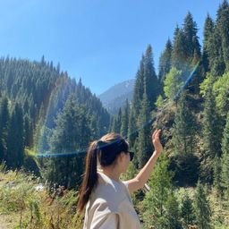 Be an adult in the wind and rain, be a child in the sun