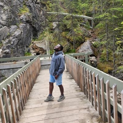 ShartMB's profile picture. troublenobody!

manchester united 

Nigerian 🇳🇬