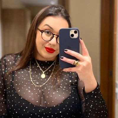𝔸 𝕞𝕖𝕟𝕥𝕖 é 𝕥𝕦𝕕𝕠. 𝕍𝕠𝕔ê é 𝕠 𝕢𝕦𝕖 𝕡𝕖𝕟𝕤𝕒. 📍| RS 🎓| Contadora ♋️| Canceriana, 30