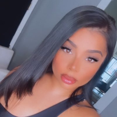 LoveMeForever_R's profile picture. 