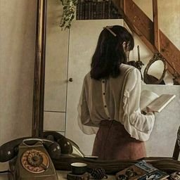 I never feel lonely, to put it romantically, I am completely free.