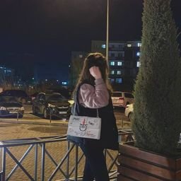 There is nothing to do every day, and I am busy every day。