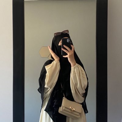 هذا اكثر مما دعوت يالله .🥺🤍. ولاخر يوم في عمري قلبي مليان ب حبك . ❤️. papa 🥀
