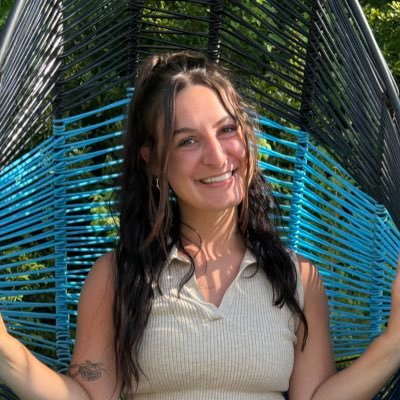 MissSostakowski's profile picture. School Counselor 🩷