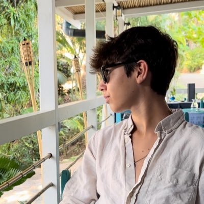 emilianocsantos's profile picture. 