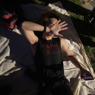 abraxos0's profile picture. header by @skullchimes | kishin shoukan | tp alum, Wes' 25 | gms evan | andy elsewhere | 🏳️‍🌈