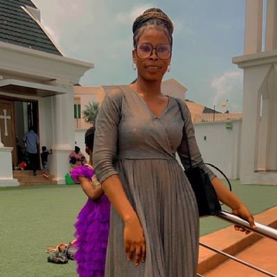 The hood tailor.
A lady ,mother, Sister, aunty, child of God , a courtureer , cook , decorator, singer.