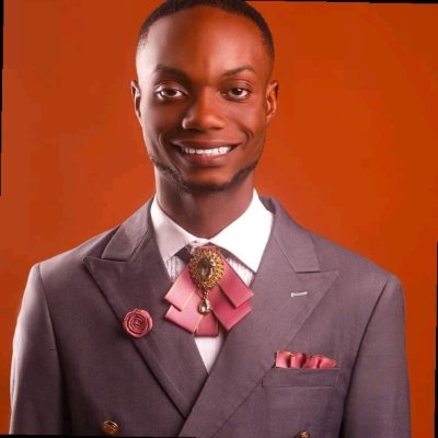 @Uwanaltd CEO in the morning, programmer in afternoon, boyfriend at night. My retweet = remarkable share, not endorsement.