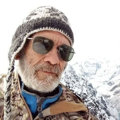 Working on human-wildlife coexistence strategies. Lived with a leopard, it changed me. Please follow @WildTigerNews and subscribe at https://t.co/VZEFJ5iQBE